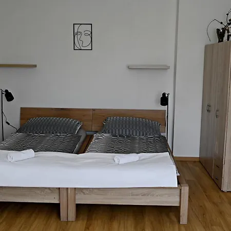 Bolevec Pro Rodiny S Detmi A Zviratky Apartment Plzen