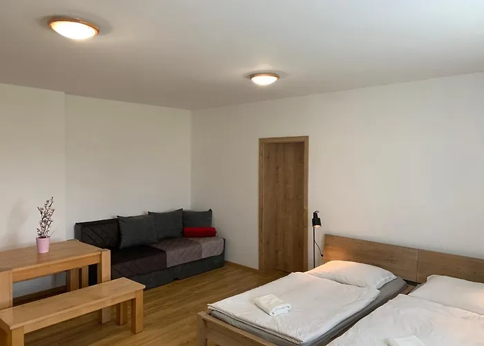 Bolevec Pro Rodiny S Detmi A Zviratky